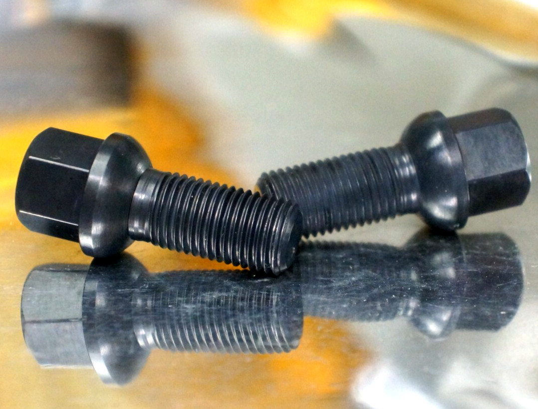 20x Black Titanium Wheel Lug Bolt 14x1.5 Audi VW Bentley Mercedes Genesis