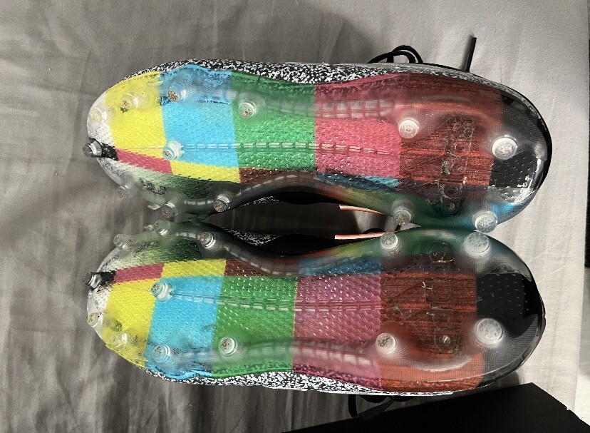freak ghost 20 cleats