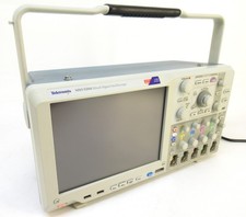 Tektronix MSO5204 Digital Mixed Signal Oscilloscope 2 GHz, 10 GS/s, SR-CUST, DJA