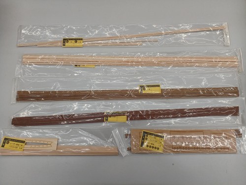 Woody Joe Golden Hind 1/50 Wooden Kit With Sail - Picture 5 of 12