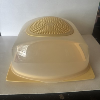 VTG Tupperware CheeSmart Medium Square Cheese Smart Container Keeper #5437
