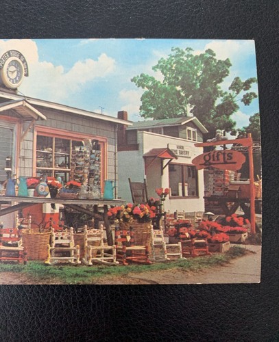 Porter House Of Gifts HONOR,MICHIGAN - VIRDA J. PORTER Mich MI Postcard UNUSED - Picture 4 of 6