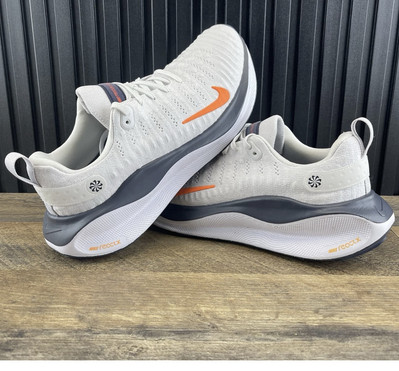 Size 9.5 - Nike ReactX Infinity Run 4 Platinum Tint Thunder Blue