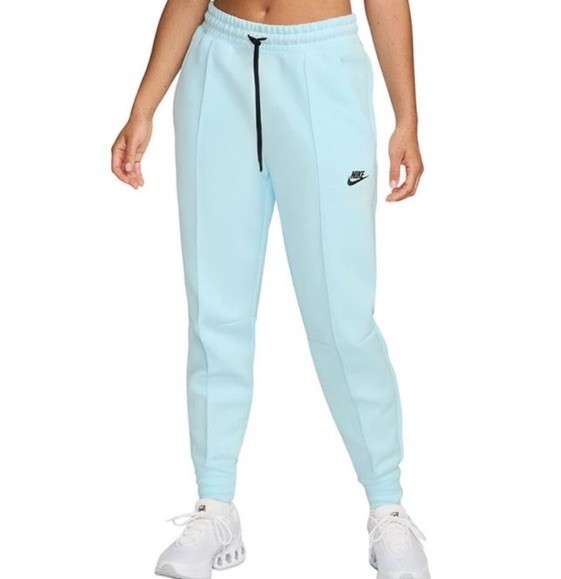 nike joggers women tall