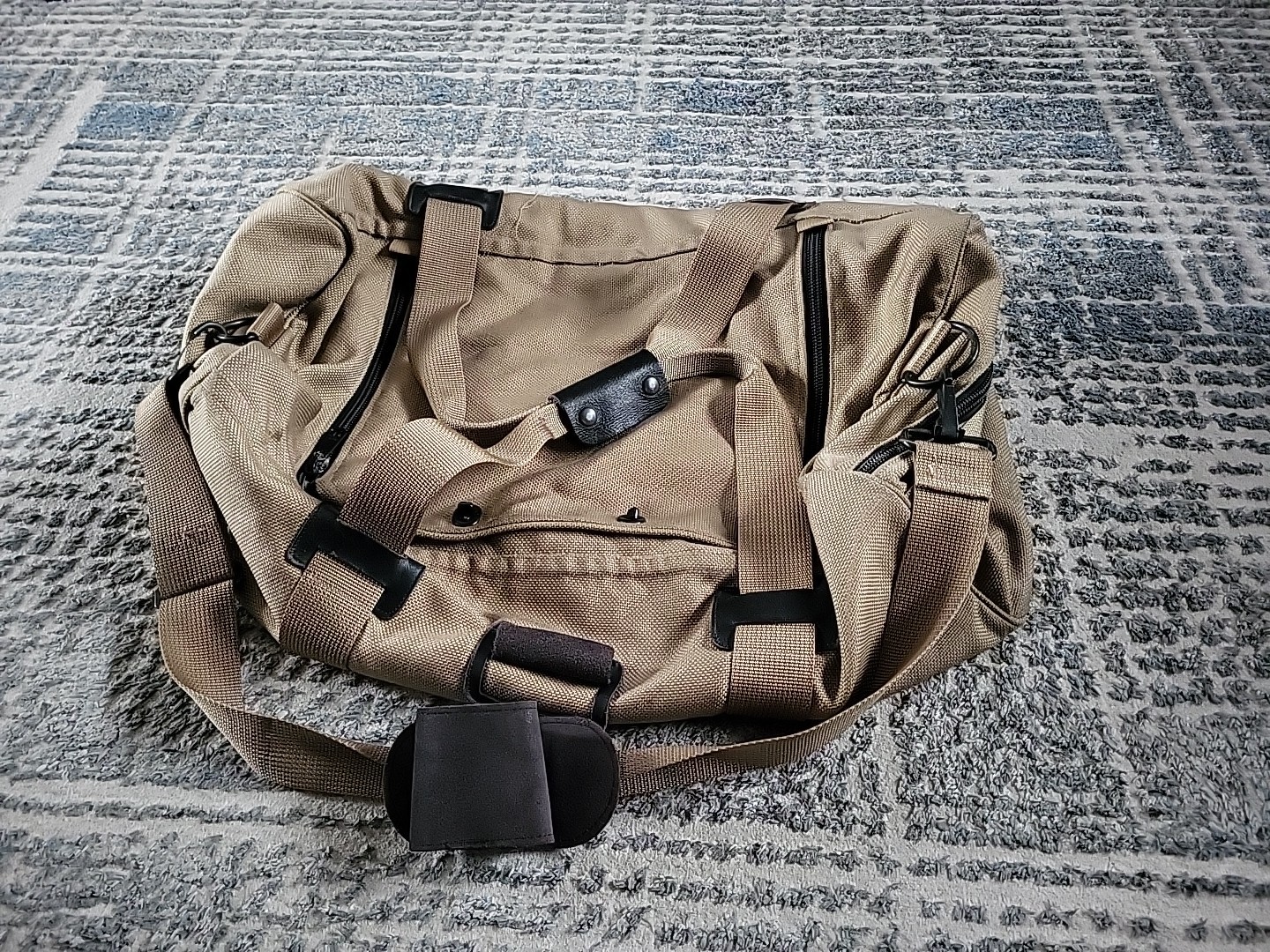 L. L. Bean  Heavy Canvas & Leather Duffle Travel Bag 
