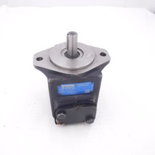 Parker Denison T6C-B10-2R00-B1 Hydraulic Vane Pump 7/8" Keyed Shaft 2 Bolt