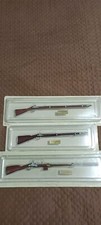 Armi Storiche Hachette 3 Fucili in metallo da collezione ancora con blister 