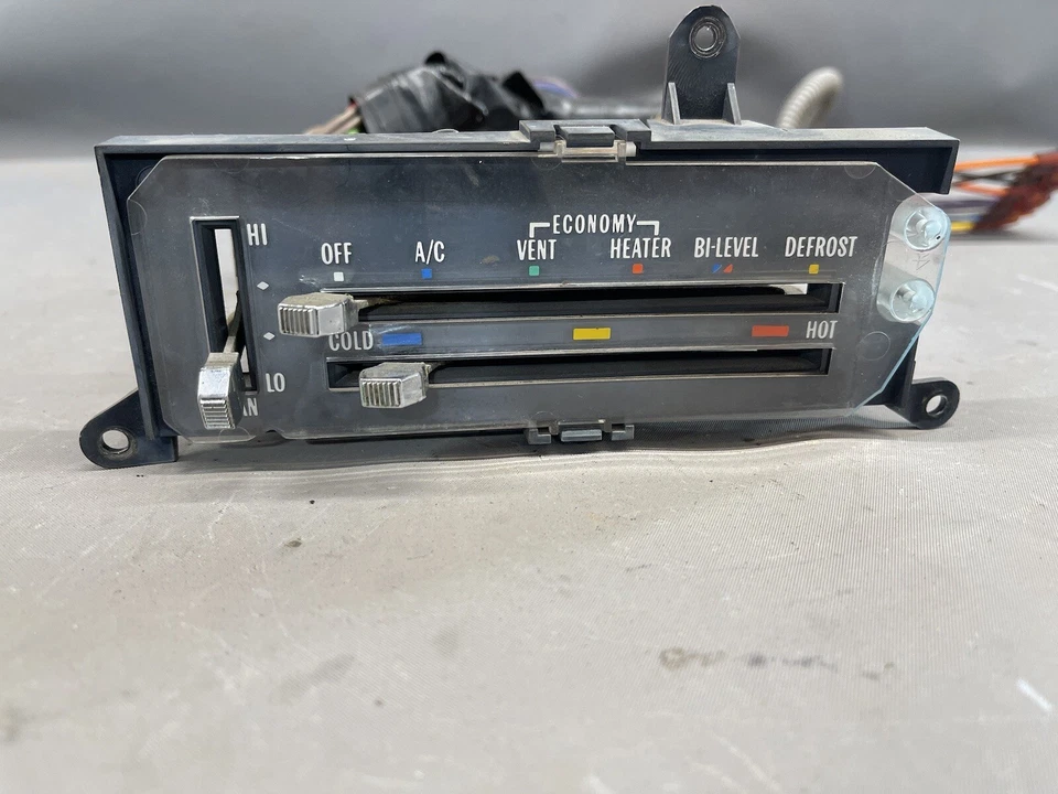 Pontiac GTO 1973 1974 Grand Can Am aire acondicionado controles de calefacción aire acondicionado OEM Foto 2 de 4