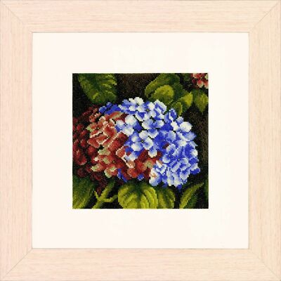   LANARTE 0144564  Hydrangea  Counted Cross stitch kit  Aida 14 count  