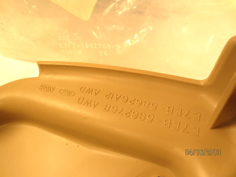 Funda Ford 1987/89 Escort & Lynx. PESTILLO TRASERO ASIENTO DELANTERO INFERIOR DERECHO, E7FZ-5862768-B Foto 3 de 3