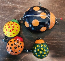 TPS 1960s Japan Tin Wind-up Ladybug Family Toy Works
