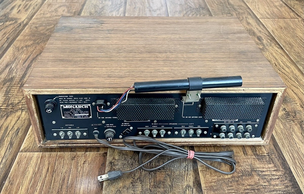 Amplificateur Tuner Stéréo Monarch SAT-260X - Vintage Japon, état Solide (pour Pièces/restauration)