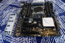 Asus X99-E LGA 2011-v3 Socket Gaming Motherboard