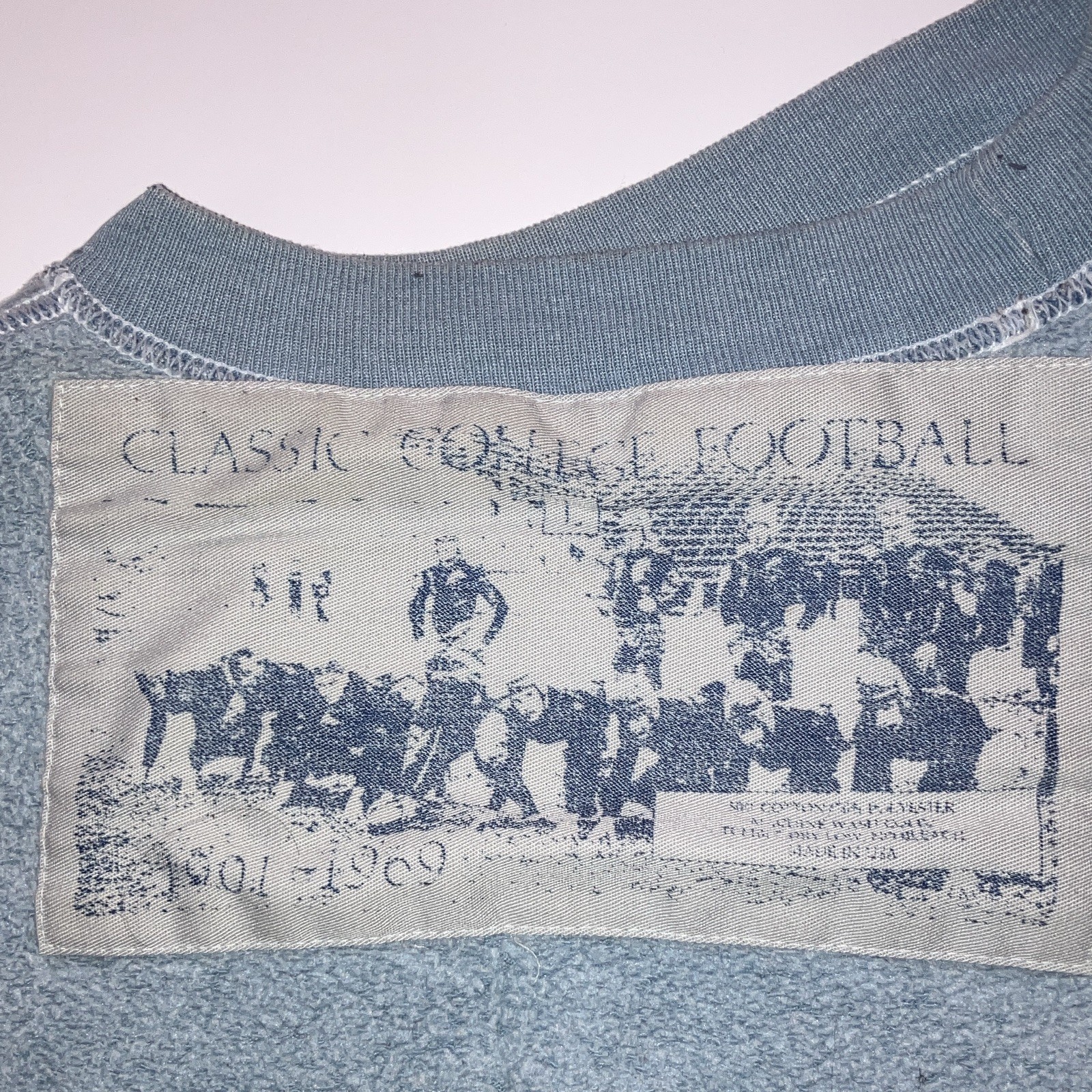 Vintage Classic College Football Notre Dame Men's XL Blue Graphic Pullover image 10