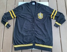 Suéter Grande Abotonable Raro Negro Harry Potter Hufflepuff Licencia Oficial