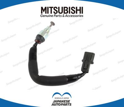 MITSUBISHI OEM Genuine MONTERO SPORT Rear Diff Lock Position Switch MB664396
