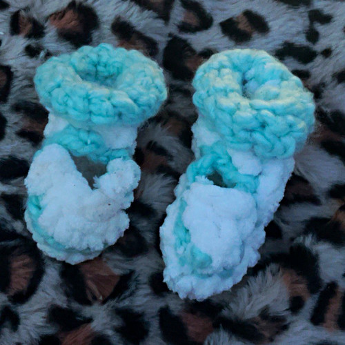 Handmade newborn baby booties!