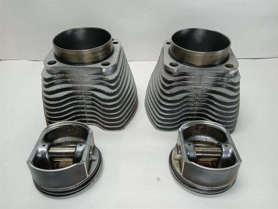 Стволы цилиндров и поршни 2004 Harley-Davidson FXSTI Softail Stage II 88–95 - Изображение 4 из 4