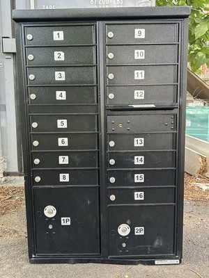 Salsbury Industries 16 A Size Doors USPS Access Type III Cluster Box Unit Black