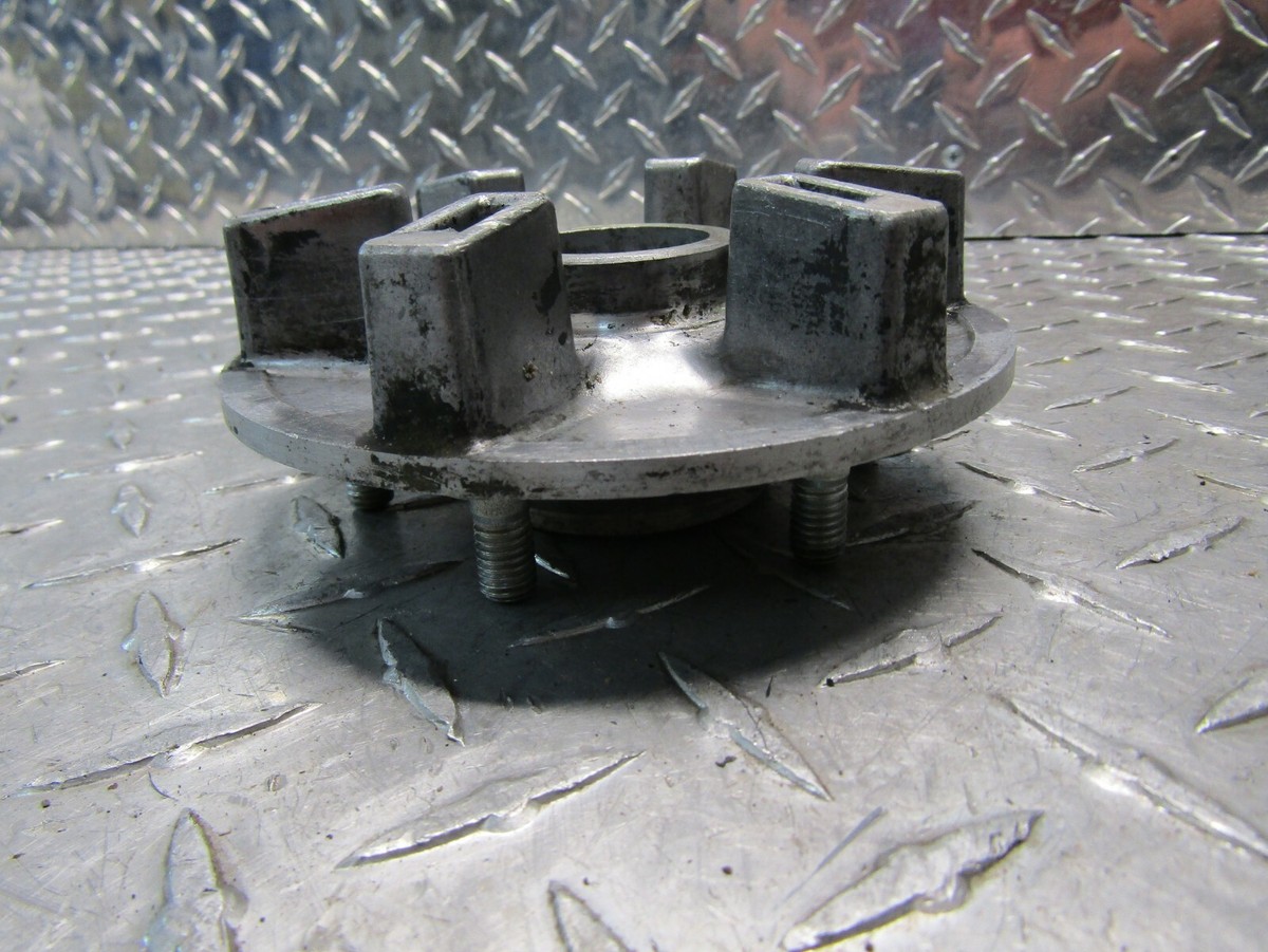 1974-1979 Kawasaki KD KE KS 125 175 OEM Rear Sprocket Hub 1974-1979 Kawasaki KD KE KS 125 175 OEM Rear Sprocket Hub
