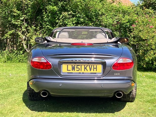 2002 Jaguar XKR 4.0 Supercharged 2dr Auto Convertible Petrol Automatic - Picture 13 of 20
