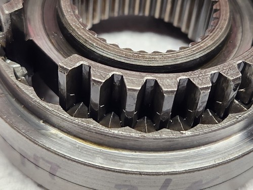 MG MGB 1968-80 4 synchro non-OD Gearbox Transmission 3rd /4th Gear Sliding Hub - Picture 3 of 14