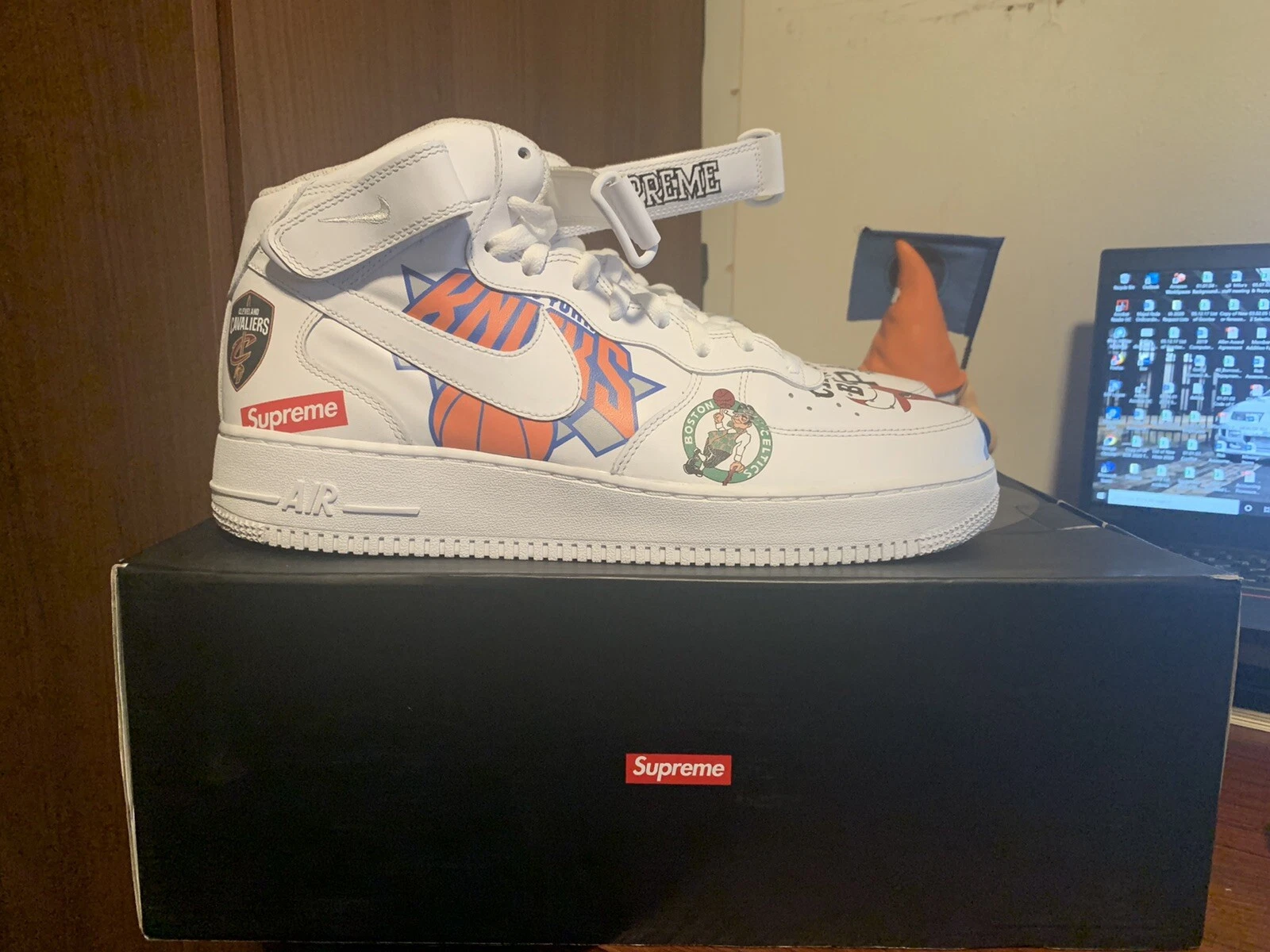 Air Force 1 Mid NIKE x SUPREME x NBA blanc (AQ8017 100) taille 12 avec boîte