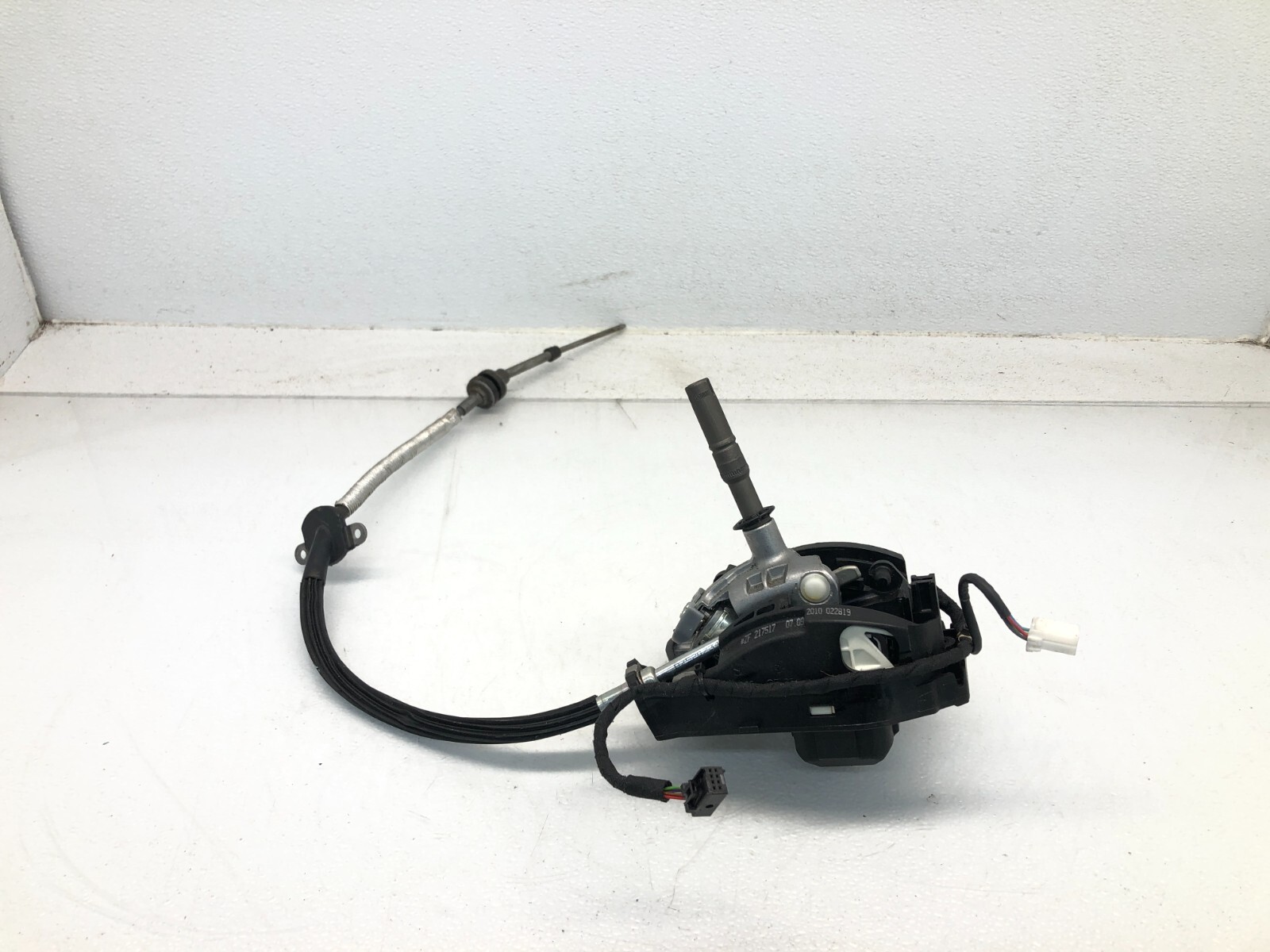 2003-2019 MASERATI GRANTURISMO S M145 GEAR SHIFTER SELECTOR LEVER OEM