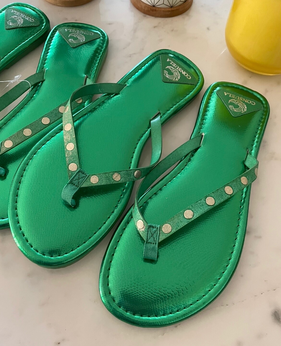 Lotto 2 sandali infradito marca CONSUELA verde metallizzato taglia M