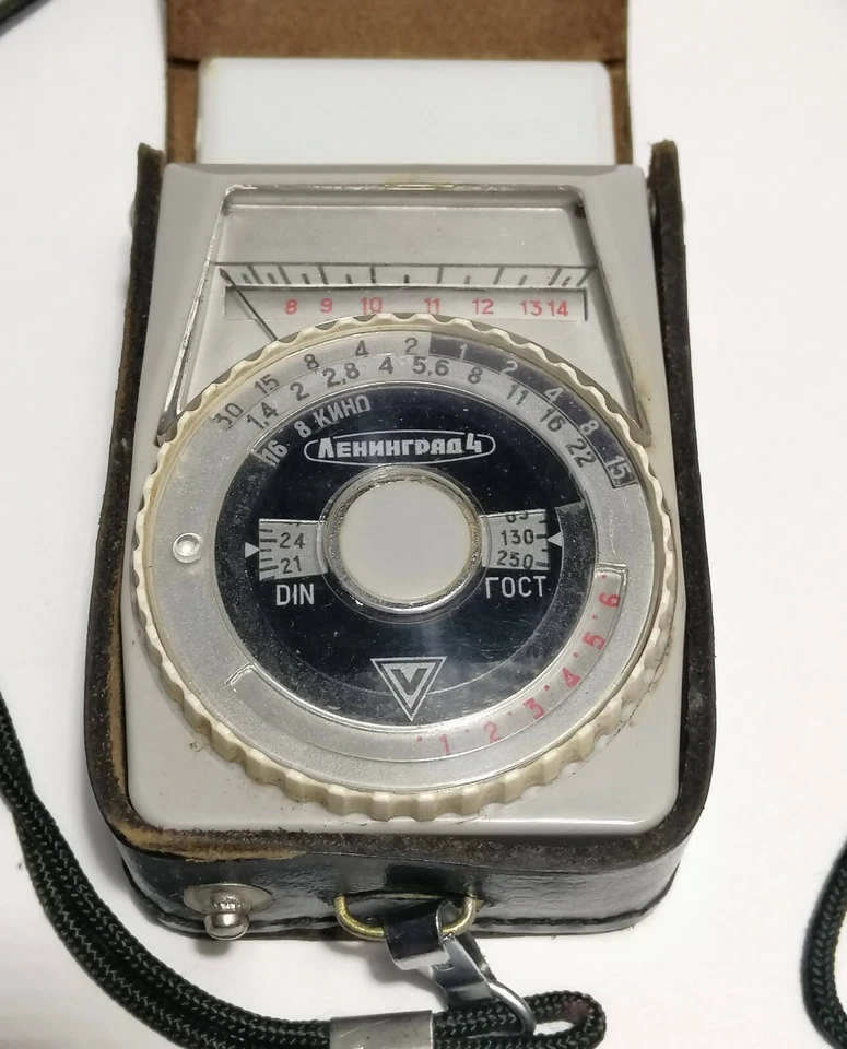 Medidor de exposición vintage Leningrado 4 lanzamiento URSS 1968, estuche de cuero Foto 4 de 4