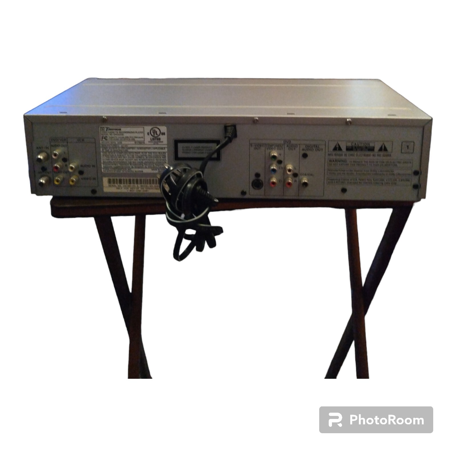 Emerson DVD VHS/VCR Combo DVD NOT WORKING PARTS or Repair ONLY EWD2203