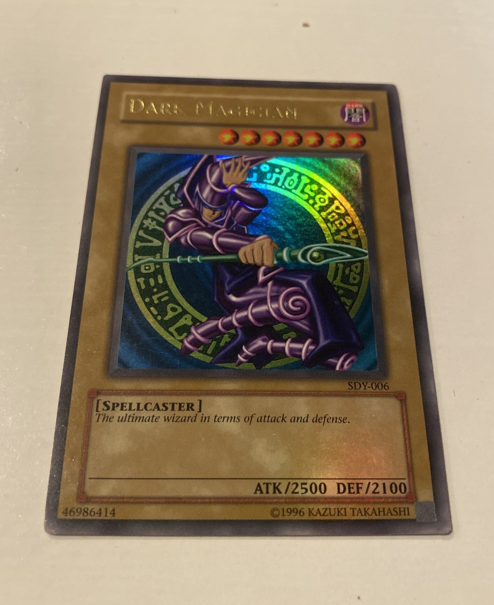 Dark Magician  Yugioh Dark Magician ATK / 2500 1996 Holo Spellcaster Excellent