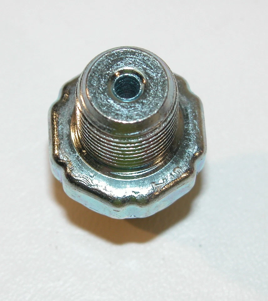 Interruptor de presión de aceite SMP PS16 compatible con 70-75 Roadrunner 62-76 Valiant 70-71 GTX + Más Foto 2 de 3