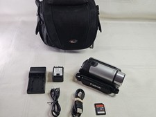 Canon   FS300   Digital Camcorder   41x Adv Zoom/2000x Dig Zoom   w/Extras