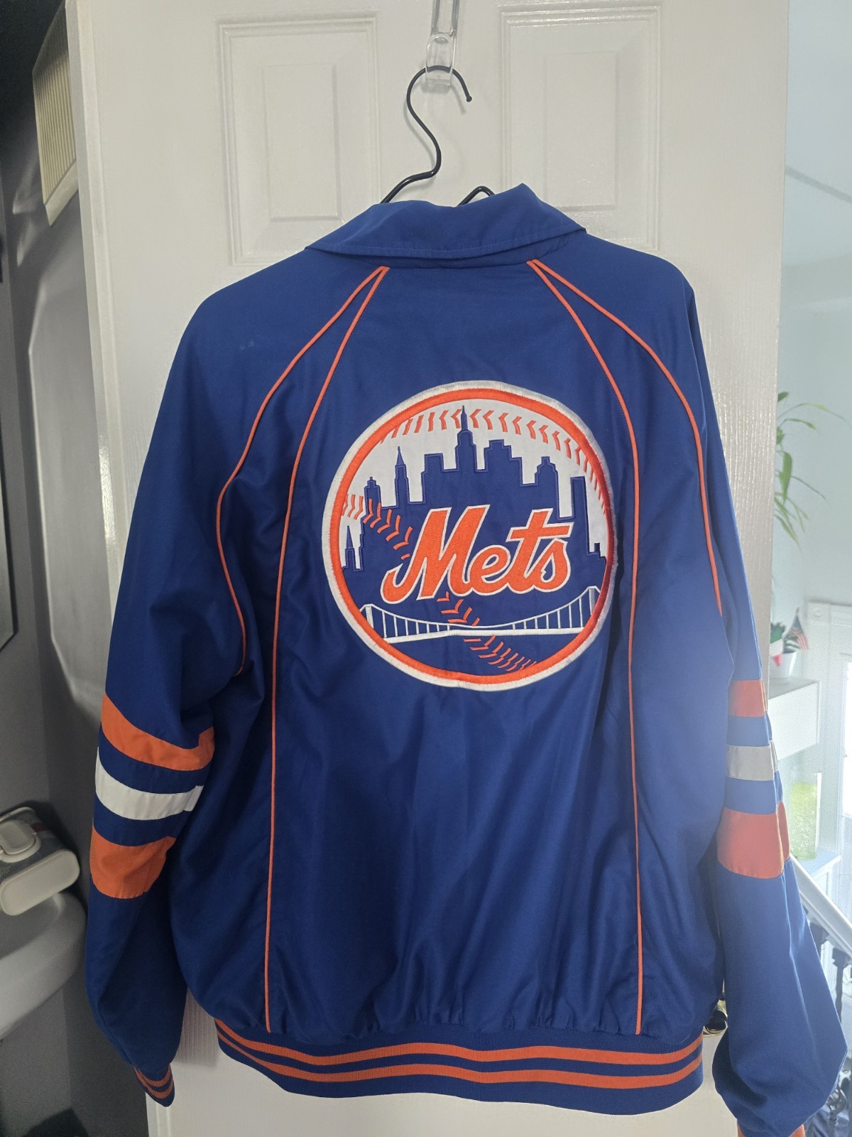 Men's Extra Large New York Mets baseball jacket - image 9