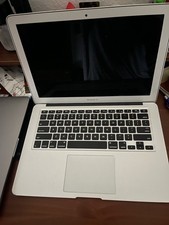 ‏Apple MacBook Air 13” A1466 (EMC 2925) – Defekt – 4 GB RAM / 256 GB