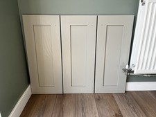 Howdens Chilcomb Sage Green 300mm Full Height Doors For Base Or Wall Unit Used