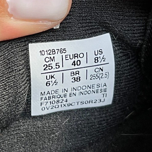 Asics Novablast 5 Womens Size 8.5 Black Athletic Running Walking Shoes Sneakers thumbnail 9