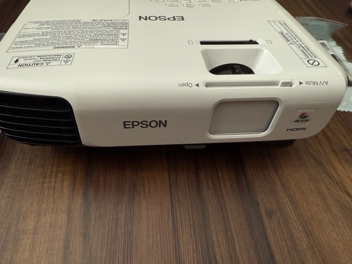 Epson VS230 3LCD Projector 2800 Lumens H552F HD 1080p HDMI | eBay