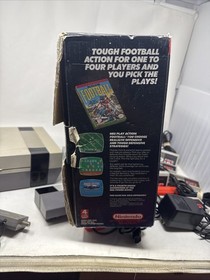Nintendo Entertainment System NES Sports Set Console w zapper & 6 controllers