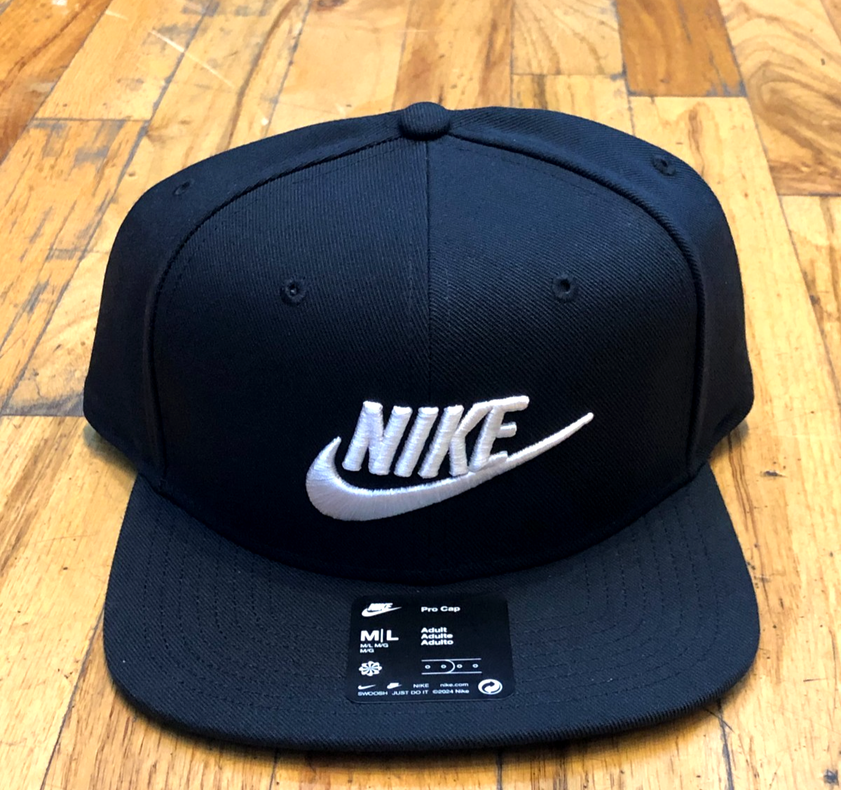 *NEW* Unisex Nike DriFit Pro Adjustable Structured Futura Cap Black (FB5380  010)