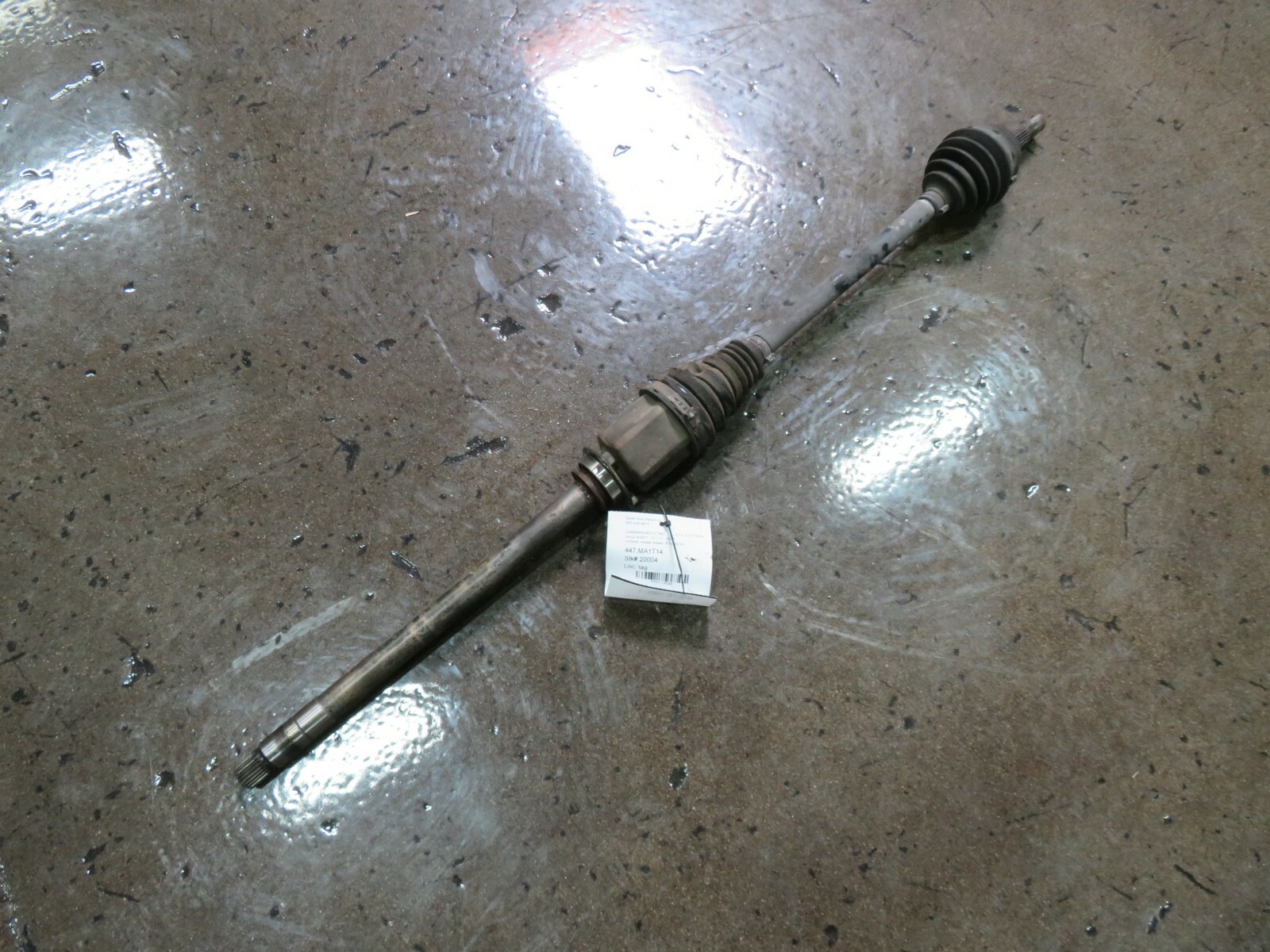 2014 Maserati Quattroporte, LH, Left Front Axle Shaft, Used, P/N 670032034