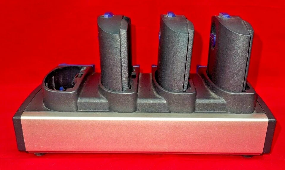 INTERMEC AC1 FOUR SLOT BATTERY CHARGER WITH THREE BATTERIES - Image 3 of 4
