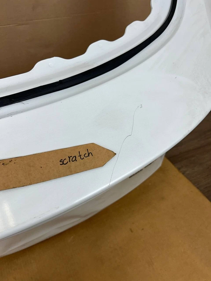 2020-2023 Tesla Model Y Rear Liftgate Hatch Trunk Lid Tailgate White w/dent - Image 4 of 4