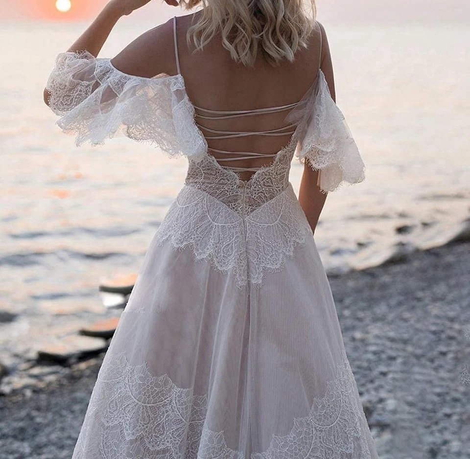 Bohemian Wedding Dresses With Lace Appliques V Neck Mermaid Bridal Gowns - Image 2 of 4