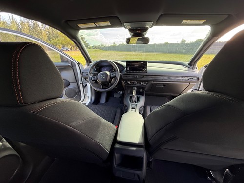 2024 Honda HR-V SPORT - Picture 23 of 31