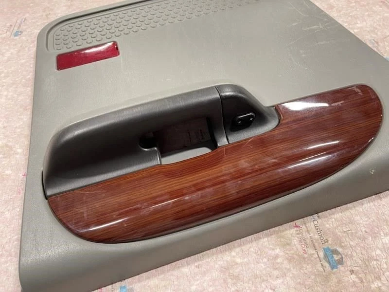 06 Ford F250 Super Duty USED RH Right Rear Gray Door Panel w Wood - Image 4 of 4