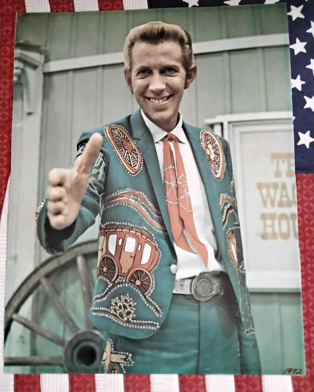 PORTER WAGONER ORIGINAL 1970'S 10 X 13 PHOTO 