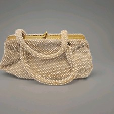 VINTAGE Lumured Corde Bead Beige Beaded Handbag Purse Kiss Lock MADE IN USA