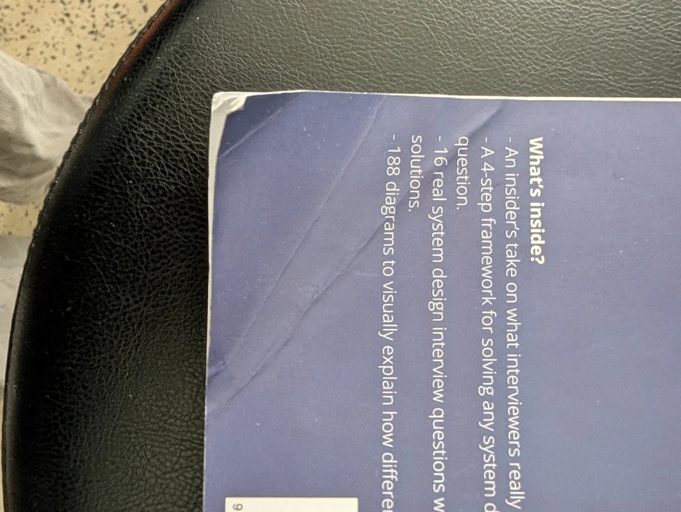 System Design Interview – An insider's guide By Alex Xu Foto 3 de 3